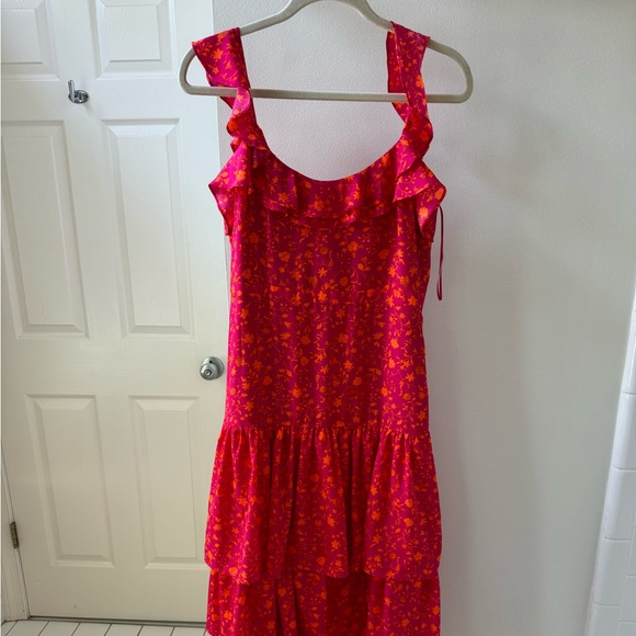 Likely Janie Star-Print Tier Ruffle Midi Dress Size 8 - Picture 3 of 3